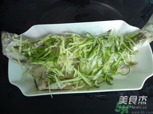 鱸魚蒸多長時(shí)間？鱸魚怎么蒸？