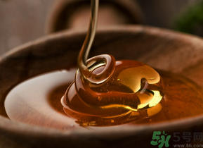 秋梨膏什么牌子好？秋梨膏什么牌子最好？