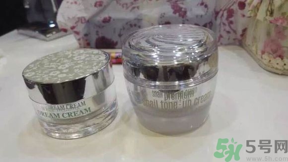 芭妮蘭素顏霜和clio素顏霜哪個(gè)好？芭妮蘭素顏霜和珂萊歐素顏霜對(duì)比