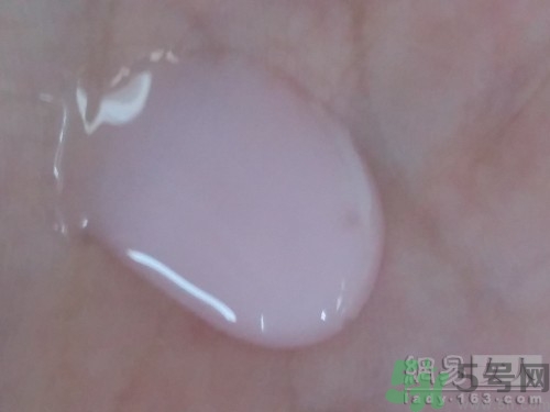 淳萃水舞櫻花洗發(fā)水好用嗎？淳萃水舞櫻花洗發(fā)水多少錢？
