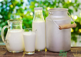 吃完柿子可以喝牛奶嗎？吃完柿子多久可以喝牛奶？