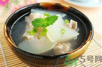 入秋喝什么湯最好？秋季養(yǎng)生湯有哪些？
