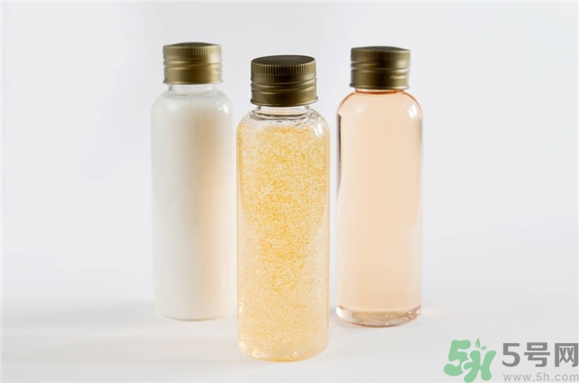 甘油直接擦臉好嗎？甘油可以直接涂臉上嗎？