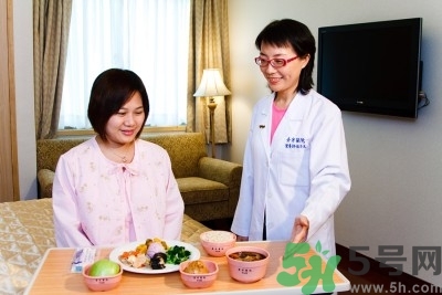 產(chǎn)后如何恢復(fù)身材？產(chǎn)后如何坐月子？