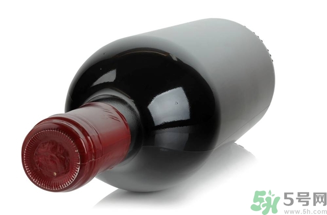 葡萄酒不能和什么一起吃？葡萄酒和什么食物相克？