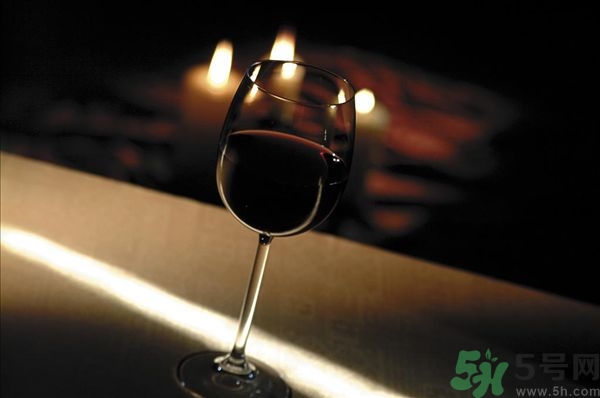 葡萄酒什么時候過濾？自制葡萄酒多久可以過濾？