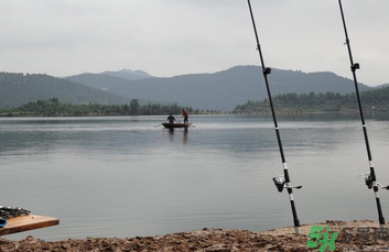 十月份可以釣魚嗎？十月份釣魚用什么餌料？