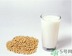 新鮮黃豆可以打豆?jié){嗎？新鮮黃豆打豆?jié){好嗎？