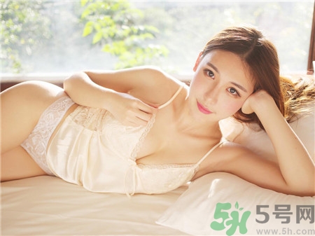 處女第一次緊張怎么辦？處女第一次都會出血嗎？