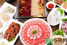 吃火鍋喝什么酒好？吃火鍋適合喝什么酒？