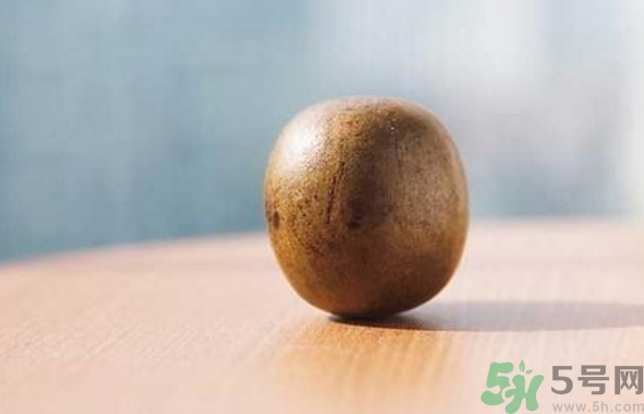 羅漢果泡水要去殼嗎？羅漢果泡水泡多久？