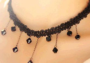 choker項鏈怎么搭配衣服？choker蕾絲項鏈搭配