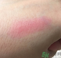 果凍口紅可以吃嗎？果凍口紅粘杯掉色嗎？