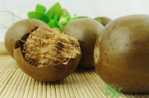 羅漢果發(fā)霉了可以泡茶嗎？喝了發(fā)霉的羅漢果茶會怎樣？