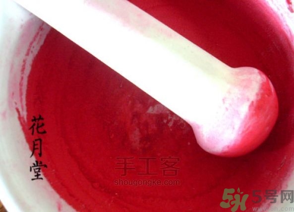胭脂怎么用？胭脂的功效作用