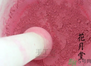 胭脂怎么用？胭脂的功效作用