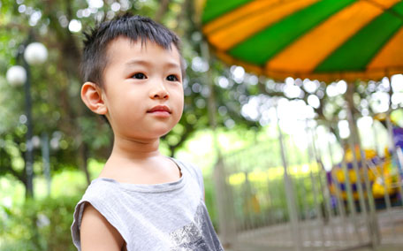 小夫妻生了孩子誰(shuí)帶適合 帶小孩的技巧