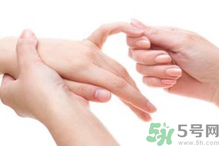 擦護(hù)手霜能預(yù)防凍瘡嗎？手長凍瘡擦什么護(hù)手霜比較好？