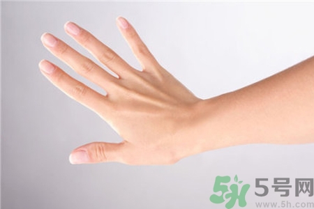 擦護(hù)手霜能預(yù)防凍瘡嗎？手長凍瘡擦什么護(hù)手霜比較好？