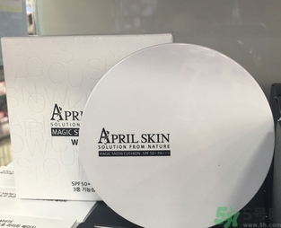 april skin愛(ài)普麗氣墊怎么樣？april skin魔法雪白氣墊好用嗎？