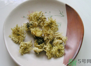 干菊花長(zhǎng)蟲(chóng)怎么辦？干菊花長(zhǎng)蟲(chóng)還能喝嗎？
