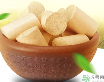 艾灸足三里有什么好處？艾灸足三里的功效