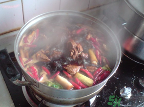 鹵牛肉可以用高壓鍋嗎？鹵牛肉用高壓鍋壓多久？