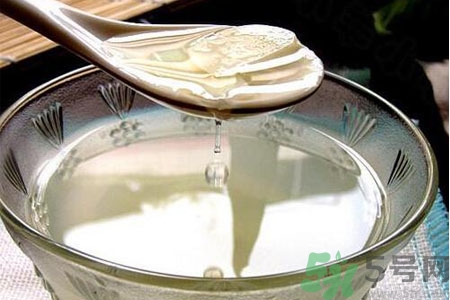 寶寶咳嗽喝大蒜水有用嗎？小孩咳嗽能喝大蒜水嗎？