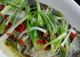 黑魚的營養(yǎng)價(jià)值 黑魚的功效與作用 黑魚的營養(yǎng)價(jià)值 黑魚的功效與作用