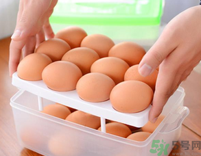 雞蛋可以放冰箱嗎？雞蛋放冰箱能保存多久？