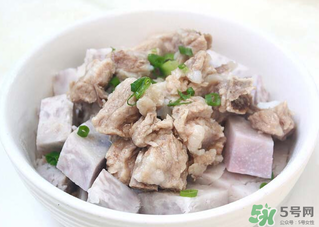 煮排骨用涼水還是熱水？燉排骨用熱水好還是涼水好？