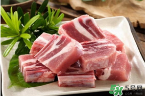  燉排骨用什么鍋？排骨用鍋高壓鍋燉多長時(shí)間？