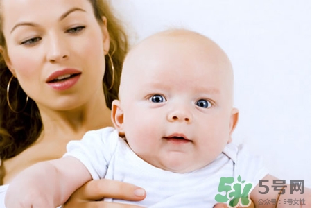 媽媽感冒了還能喂奶嗎？哺乳期感冒了怎么辦？