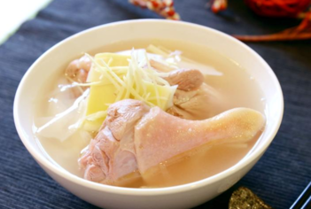 鴨肉燉什么好吃？燉鴨肉放什么好吃？ 