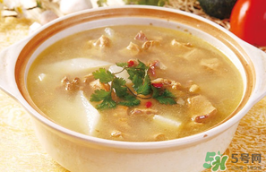 鴨肉煮怎么燉好吃？鴨肉燉多久能熟？
