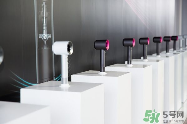 dyson吹風(fēng)機怎么用？戴森吹風(fēng)機使用方法