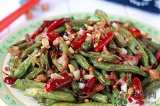 干煸豆角怎么做好吃？干煸豆角的做法