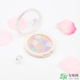 得鮮粉餅怎么樣？the saem修容粉好用嗎？