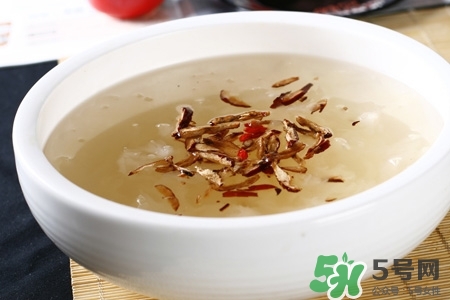 喝銀耳紅棗湯會發(fā)胖嗎？晚上吃銀耳紅棗湯長會胖嗎？