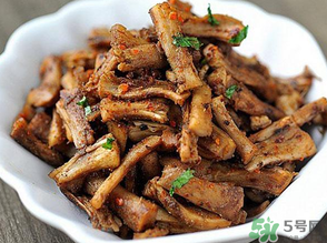 香菇根能吃嗎？香菇的根可以吃嗎？