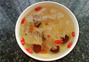 銀耳紅棗湯怎么做最正宗好吃？銀耳紅棗湯怎么做補(bǔ)血養(yǎng)顏？