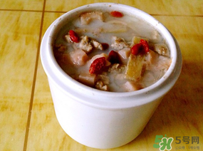 吃完鴨肉可以喝牛奶嗎？鴨肉和牛奶能一起吃嗎？