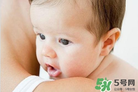 父母?jìng)€(gè)子不高孩子能長(zhǎng)高嗎？父母都矮孩子一定矮嗎？