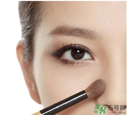 高光棒和高光粉哪個(gè)好用？高光棒和高光粉的區(qū)別