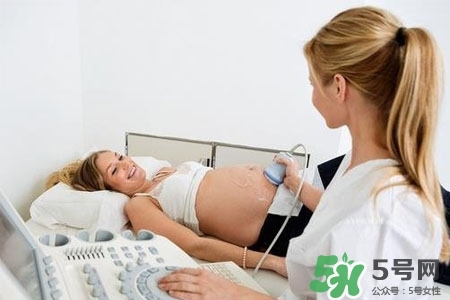 胎動什么時候開始？早期胎動是什么感覺？