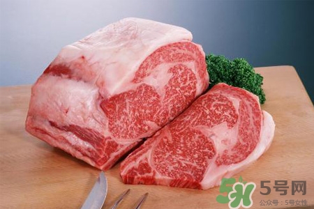 怎樣鑒別豬肉是否新鮮？教你判斷肉類變質的方法