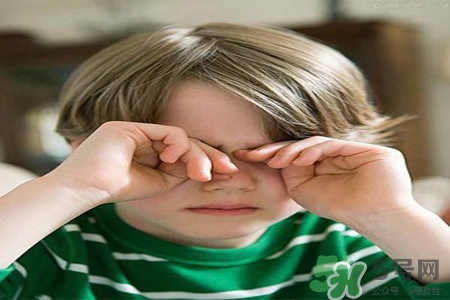孩子為什么老眨眼睛？孩子總眨眼睛怎么回事？