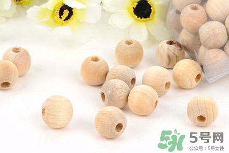樟腦丸對(duì)蟑螂有用嗎？祛除蟑螂的小妙招