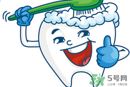 坐月子刷牙怎么辦？坐月子可以用漱口水嗎？