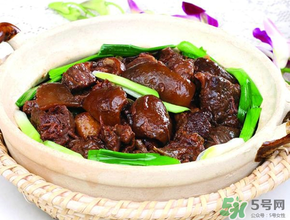 狗肉和什么一起吃最好？狗肉和什么一起燉好吃？